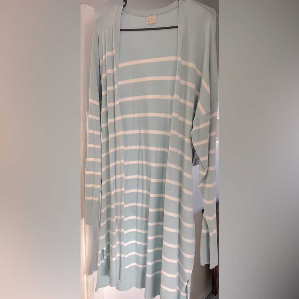 Baby blue & white Cardigan, XL